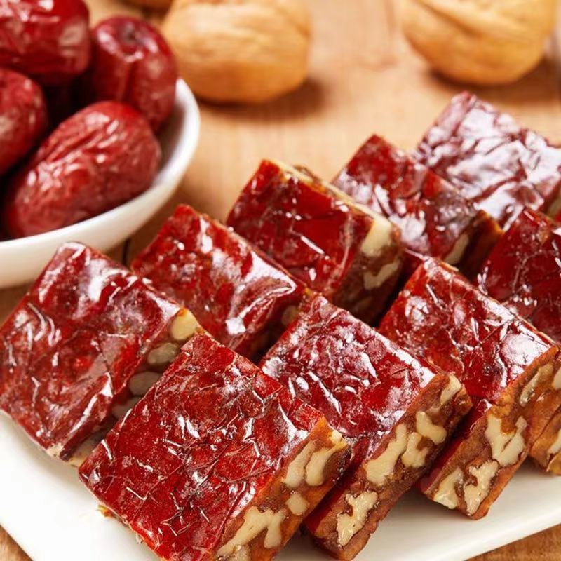Xinjiang Jujube Walnut Pie Vacuum Independent Packaging Jujube Cake Wholesale 500g Red Date Walnut Walnut Pie New Year Snacks