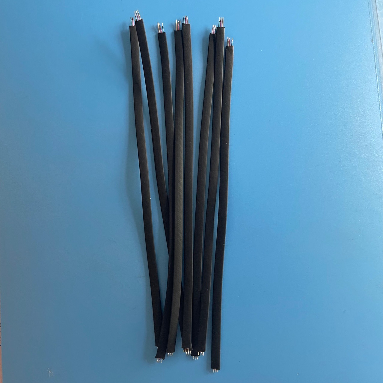 面条线 特种TP线材 漆包线 2芯 2芯 扁平护套漆包线