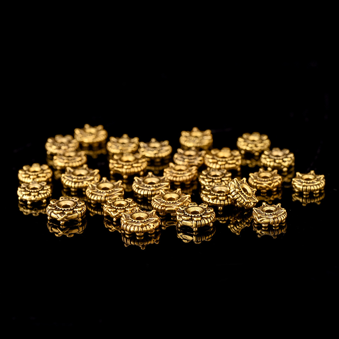Ancient-Style Gold-Plated Card Rings with 24K Gold Craftsmanship, Gold-Colored Mechanic's Card, Eco-Friendly Color Spacer Beads, DIY Jewelry Accessories