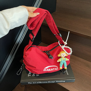 ���l�nϵ��������Ů�¿�r�����Іμ���ϰ�ͨ�ڷ���б����Ӱ�