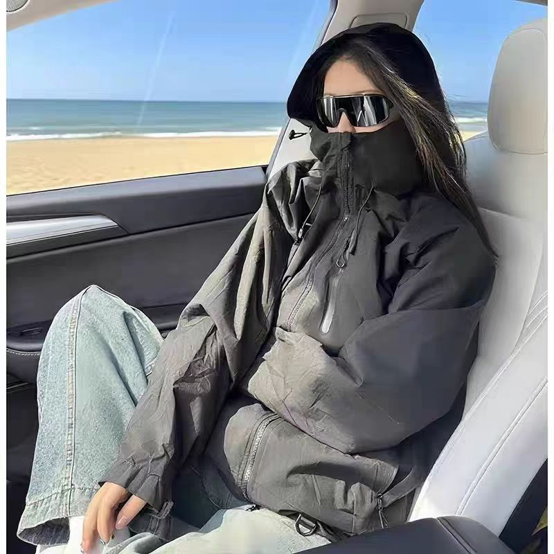 검은색