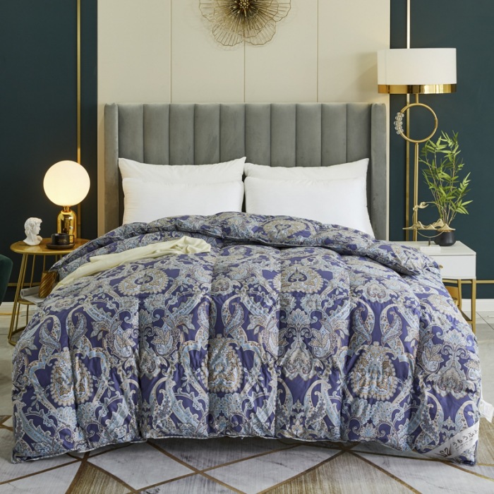 다니엘 사파이어 블루