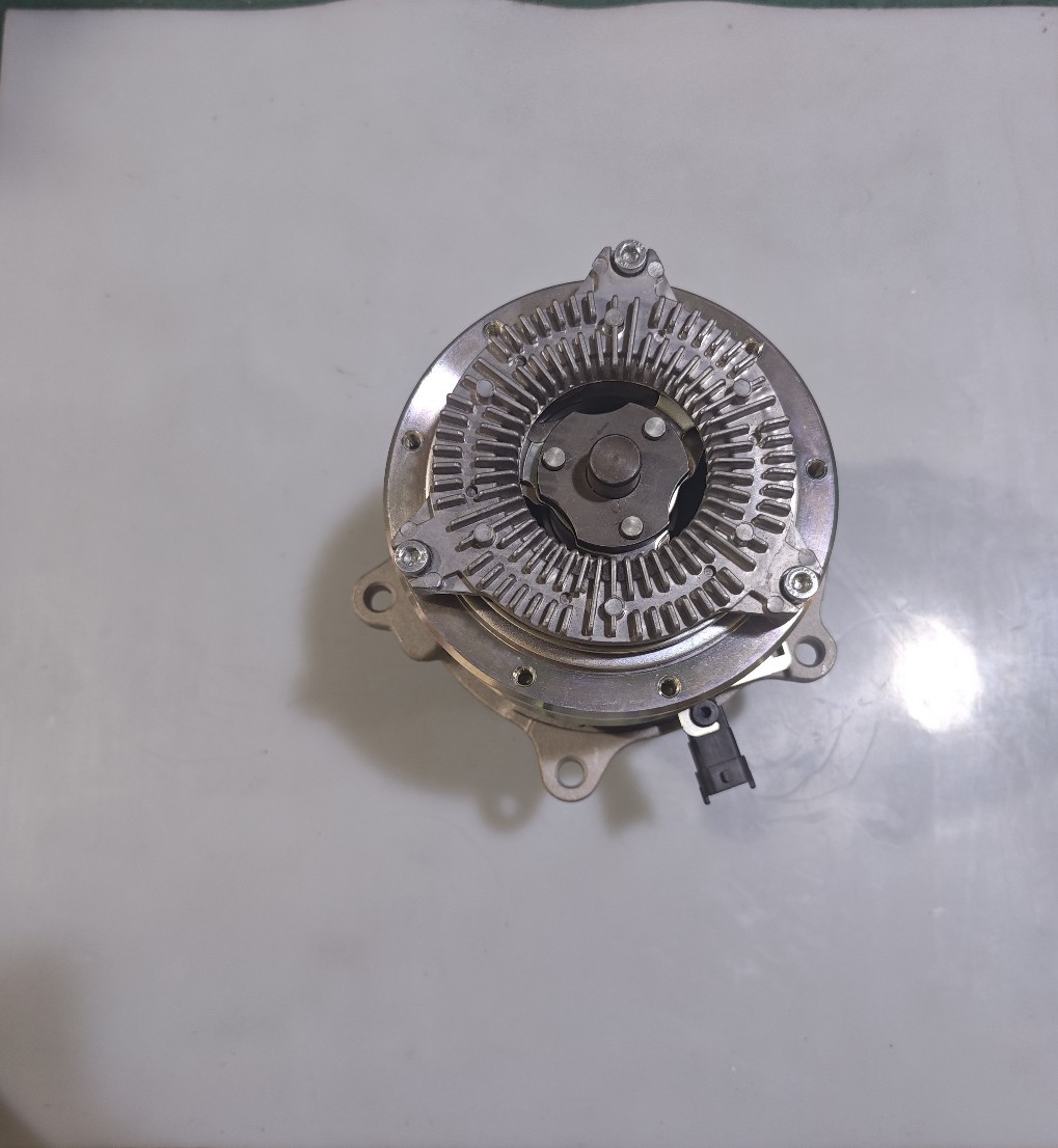 Suitable for Daf Truck Water Pump 1922223 2104577 2104578 1949539 1949540