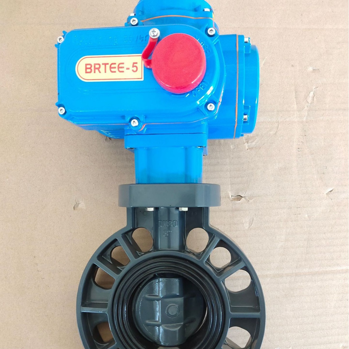 供应UPVC无头方轴阀体FPM SS304  11*11*12  DN50  配执行器