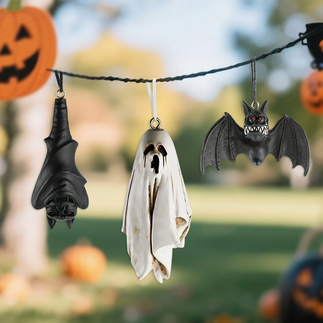  New Halloween Outdoor Decoration White Clothes Ghost Bat Hanging Pieces Courtyard Atmosphere Decoration Pendant Decorations
