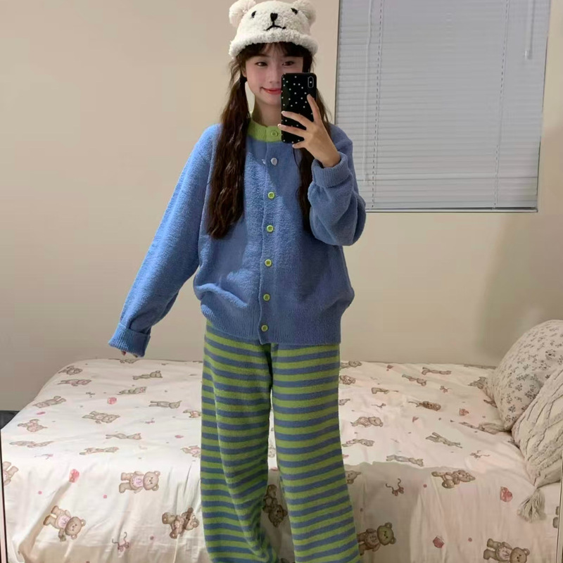Tiktok Trending Popular Rice Grain Velvet Thickened Color-Blocking Cute Pajamas Loungewear Set Tiktok Trending Popular Rice Grain Velvet Thickened Color-Blocking Cute Pajamas Loungewear Set