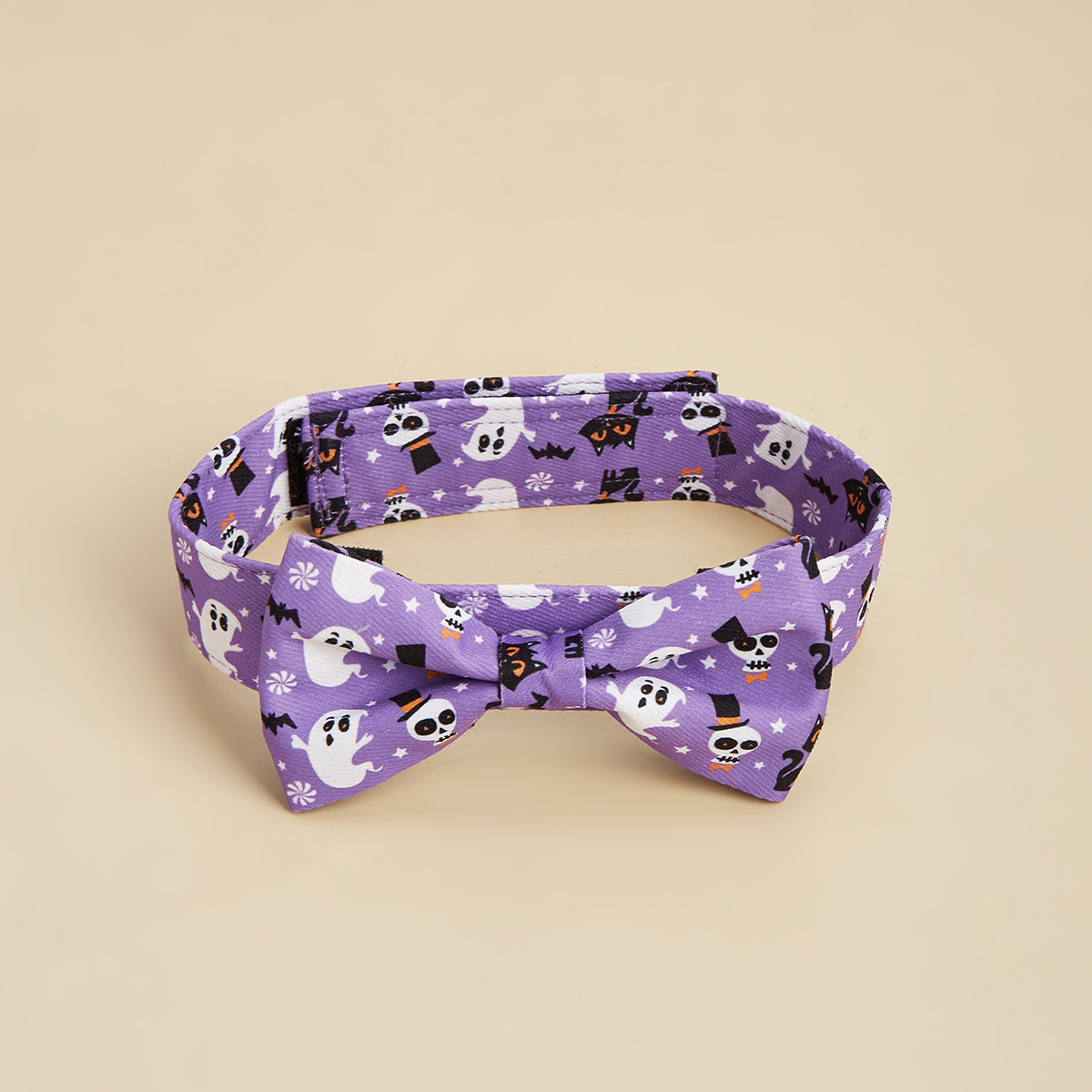 TANPOPPO Halloween Ghost Print Pajarita para mascotas Medio y pequeño Perro Bowknot Schnauzer Bear ajustable