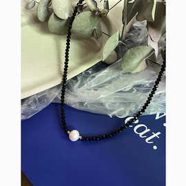 加格 欧美ins风气质优雅短款锁骨链女式轻奢高级感黑水晶珍珠项链