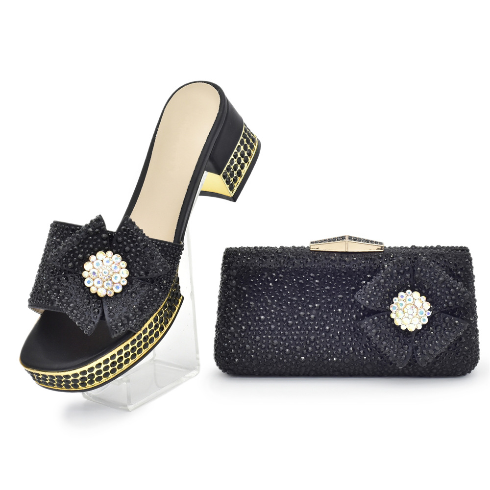 Accessorize the evening with applique studded high-heeled sandals and a full cloth small flash diamond dinner bag set with sandals_voghion.com
