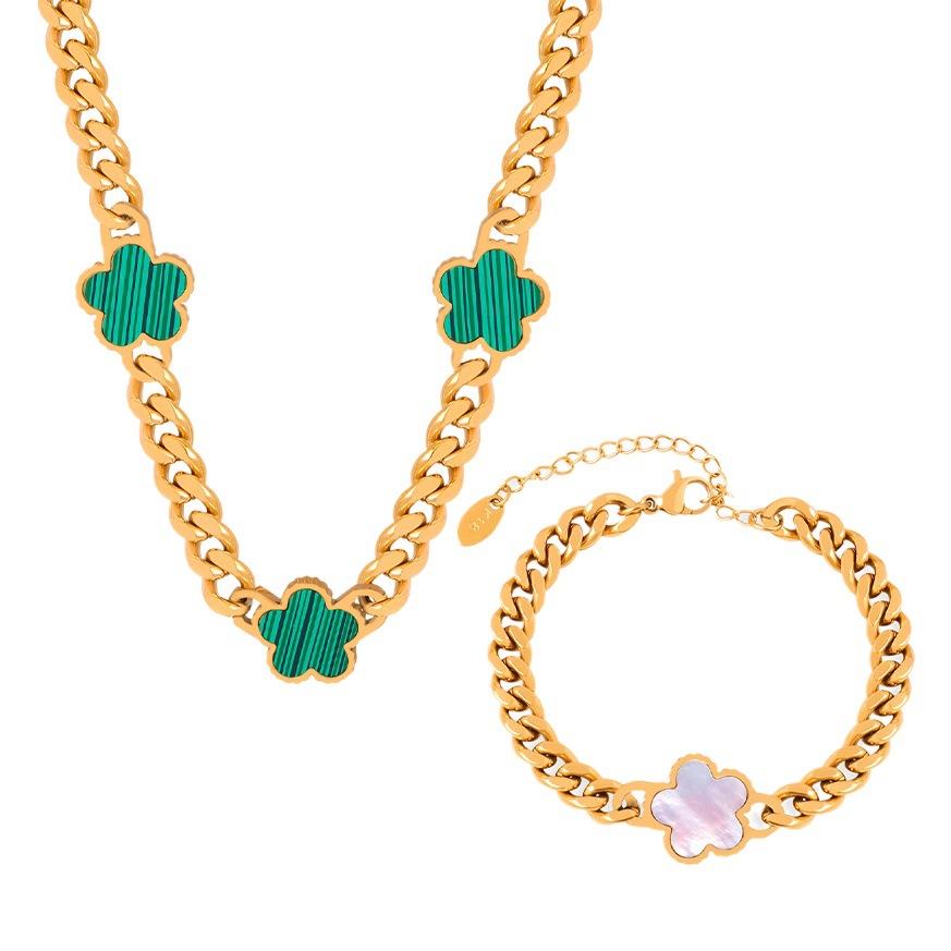 Flor de cinco hojas de la Reina Madre con incrustaciones de collar de diseño de acero de titanio chapado en oro de 18 quilates todo partido pulsera de cadena gruesa traje de joyería