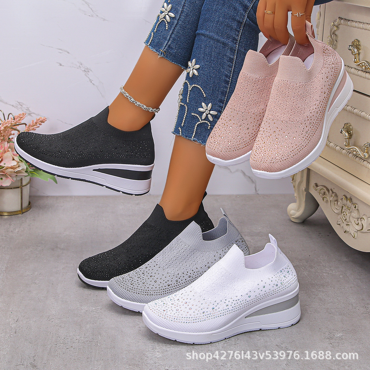 Mujeres transfronterizas botas de calcetines de tejido, pendiente de diamante flash con un pedal, ligero multicolor, suministro al por mayor de comercio exterior estable