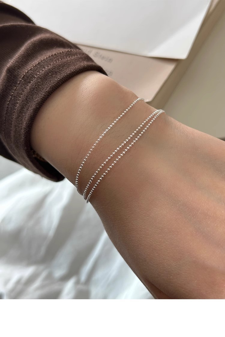 Simple Style Round Solid Color Sterling Silver Polishing Bracelets display picture 5
