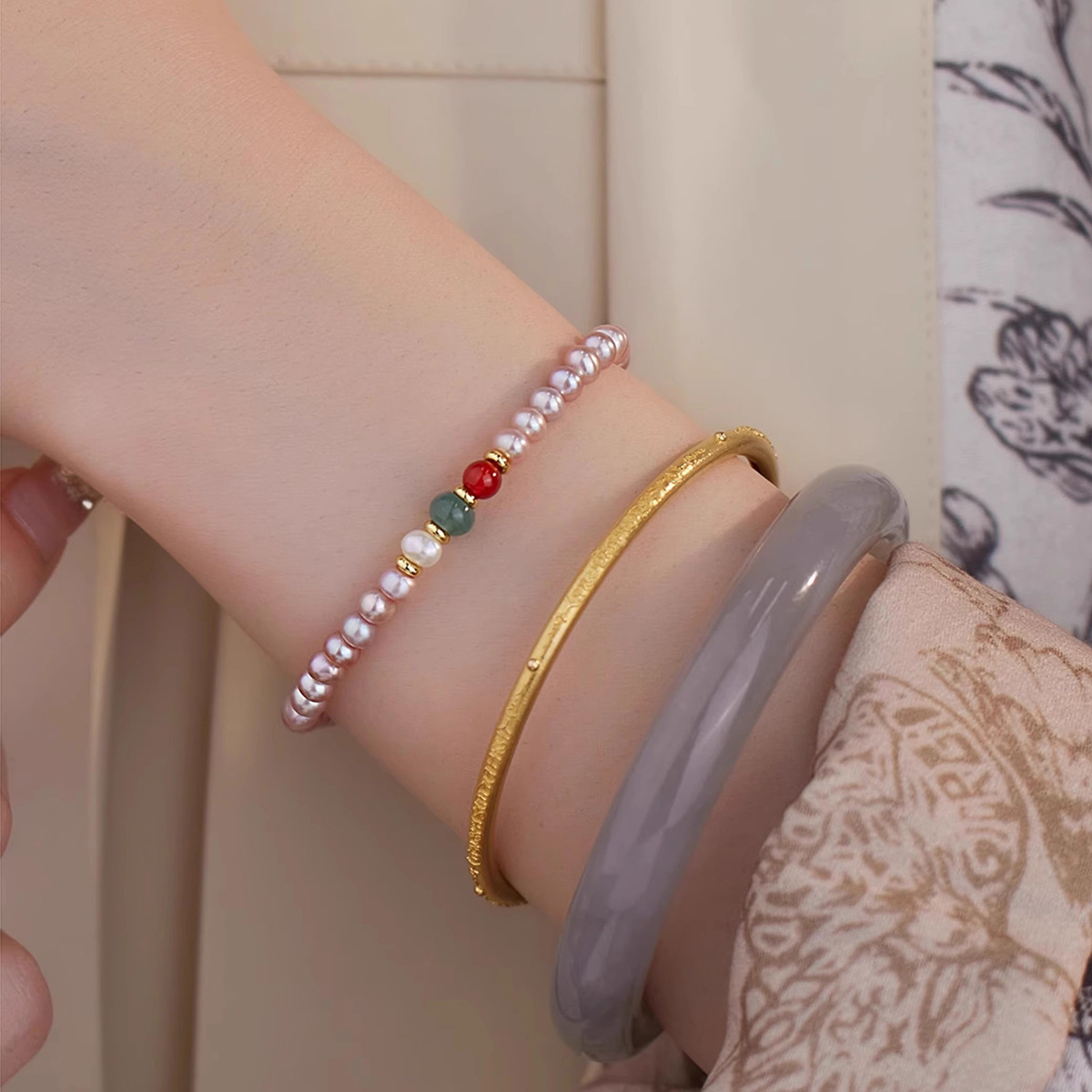 Alloy Natural Stone Freshwater Pearl Bracelets Retro Simple Style display picture 20