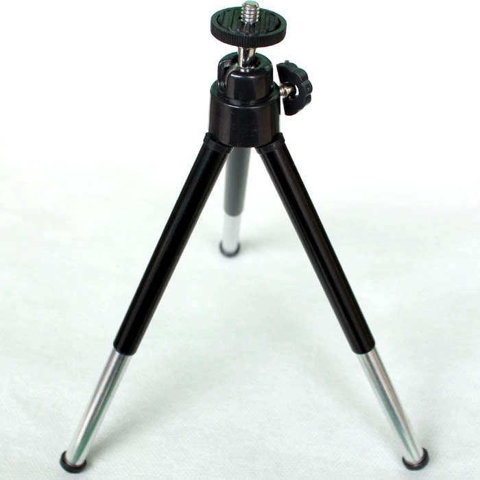Small handheld tripod, digital CCTV camera, phone holder, projector, clips included
