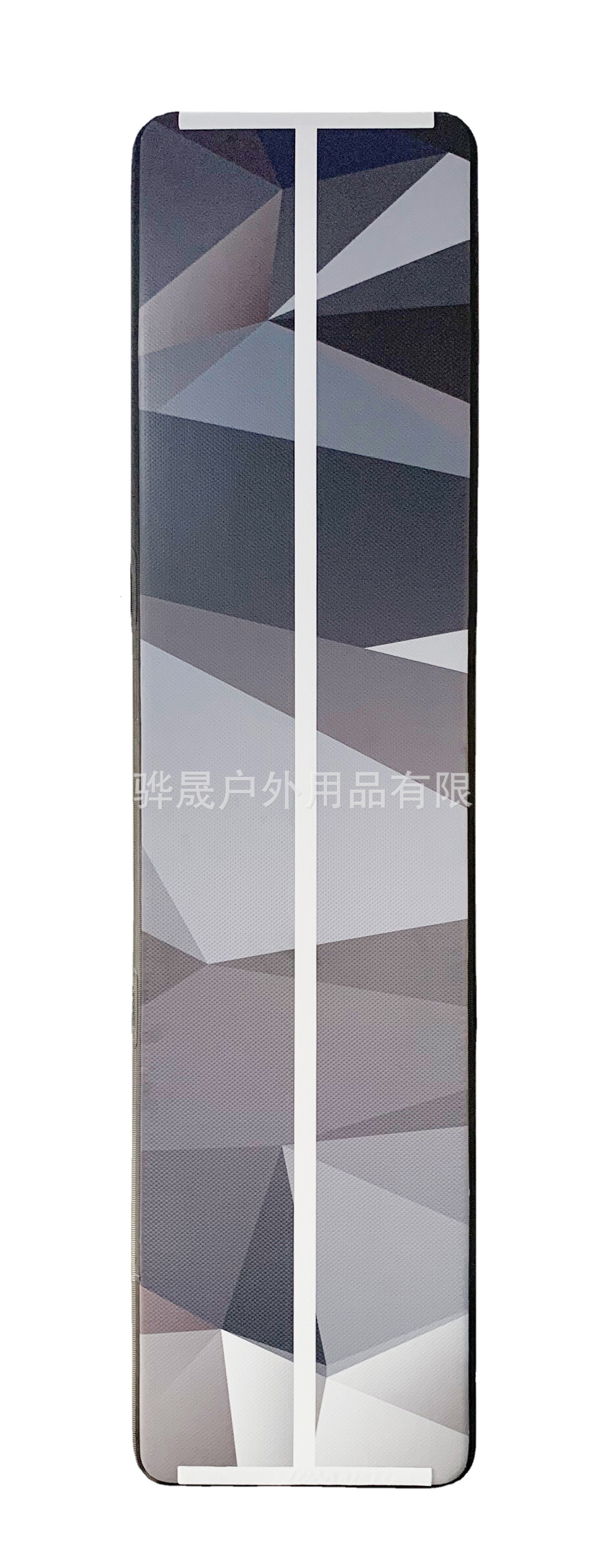 검은색