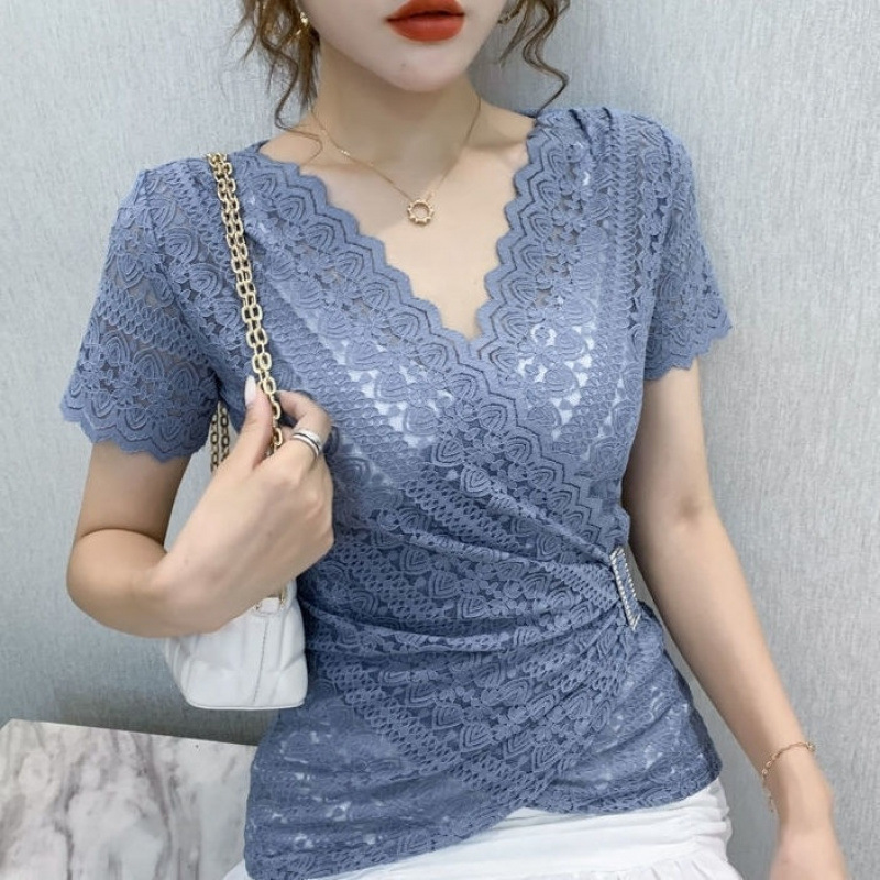 2025 New Trendy Lace Blouse for Women, Stylish Outerwear Short-Sleeve Top That Covers the Belly, High-End Women's Top 2025 New Trendy Lace Blouse for Women, Stylish Outerwear Short-Sleeve Top That Covers the Belly, High-End Women's Top