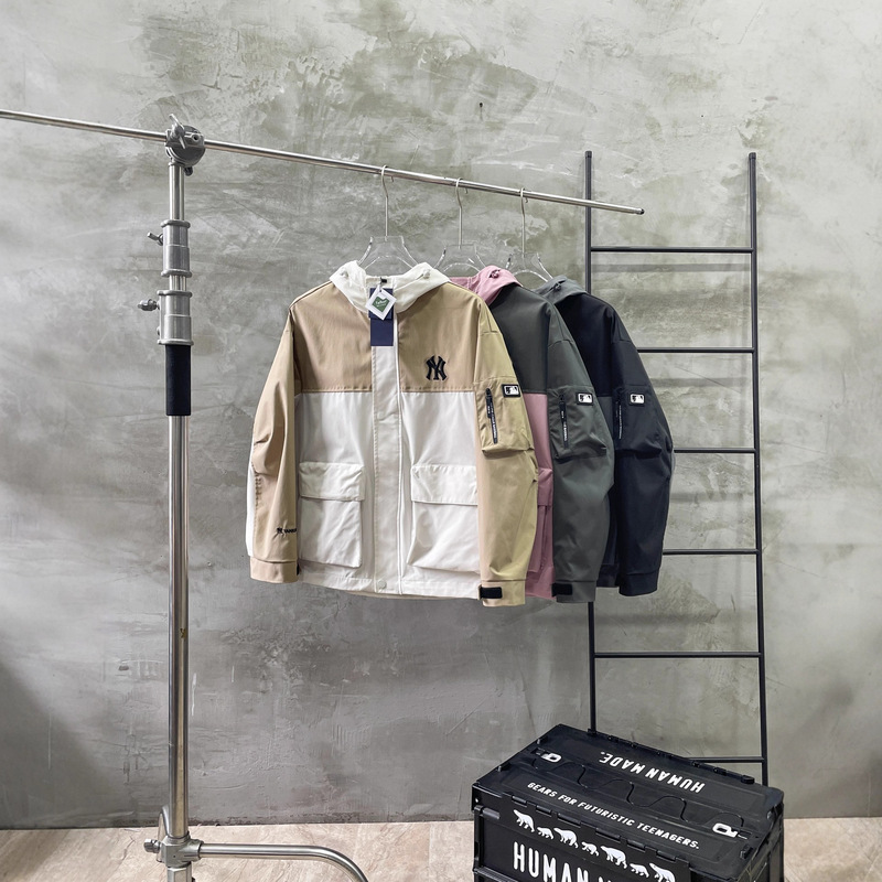 Jacket Men's Spring and Autum 2025 New Contrast Color Stitching Trendy Brand Outdoor Large Size Hooded Jacket