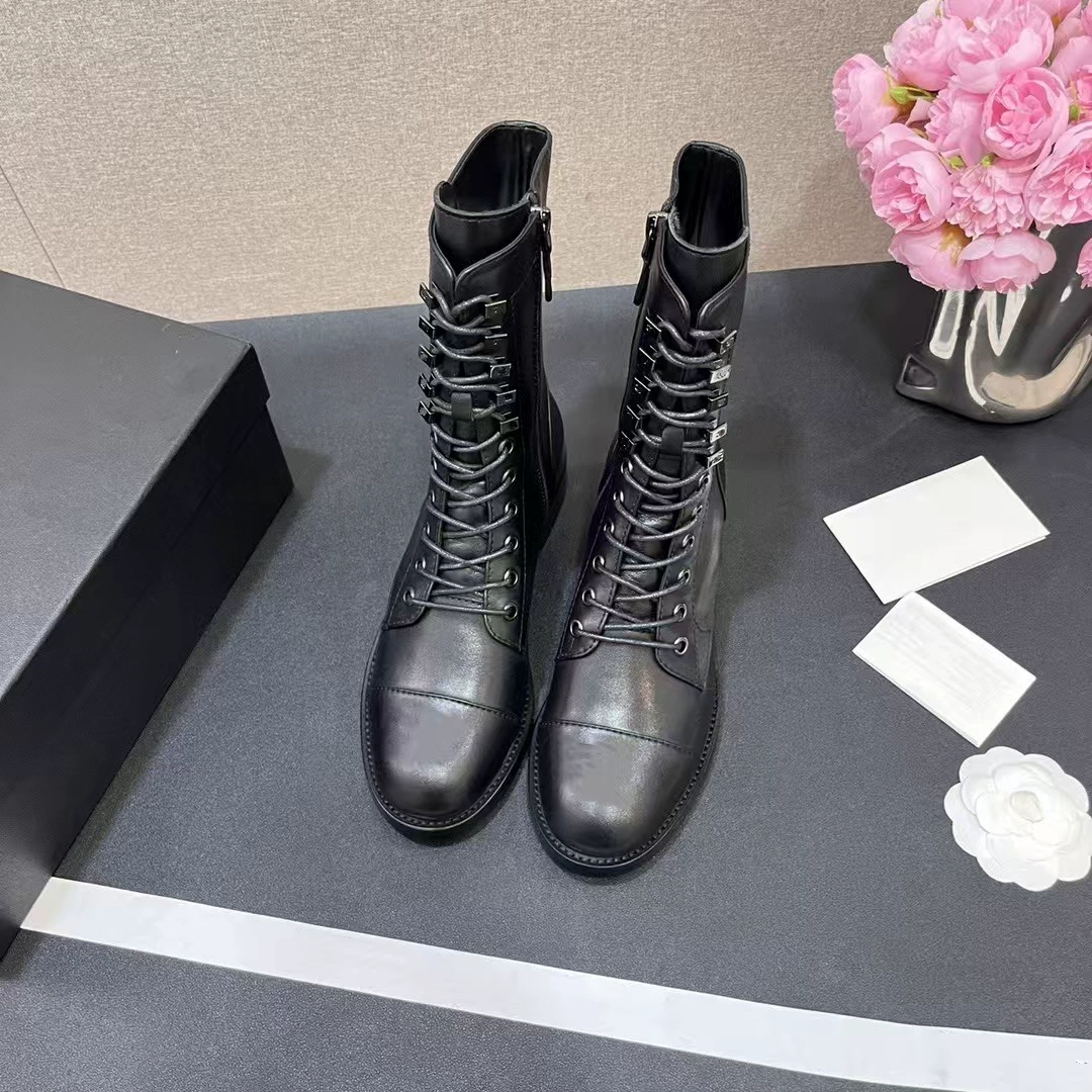 2024 новые маленькие ароматные сапоги Martin женские весенние и осенние британские сапоги
