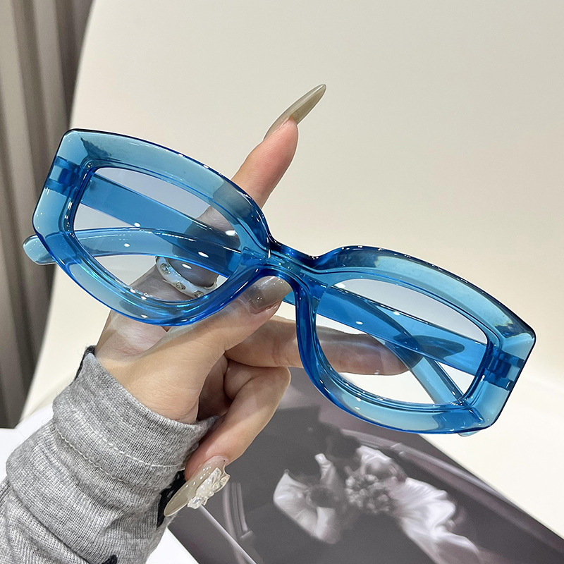 Small Frame New European and American Sunglasses for Men, Fashionable Retro Women's Sunglasses, Sun Protection Glasses, Light Luxury, Anti-Uv, Lightweight Small Frame New European and American Sunglasses for Men, Fashionable Retro Women's Sunglasses, Sun Protection Glasses, Light Luxury, Anti-Uv, Lightweight