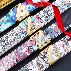 新しいジュニアベルト、ファッショナブルなレターベルト、ビジネスウェア、カジュアル、多用途、学生に適した落書きベルトメーカー