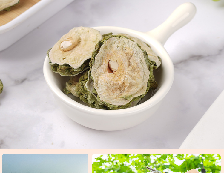 Bitter Melon Tea Slices (Momordica charantia) — Dried Ku Gua Herbal Tea, 40g Jar in use