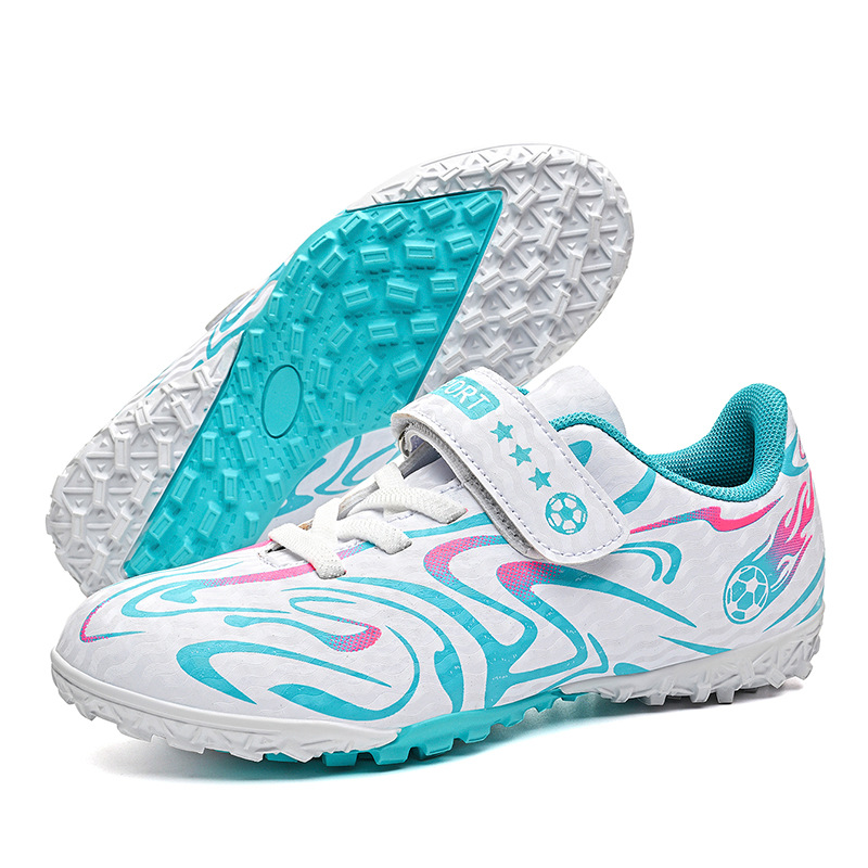 Niños y niñas transfronterizos cómodos transpirables deportes ociosos zapatos de fútbol de césped estudiantes niños antideslizantes fábrica directa