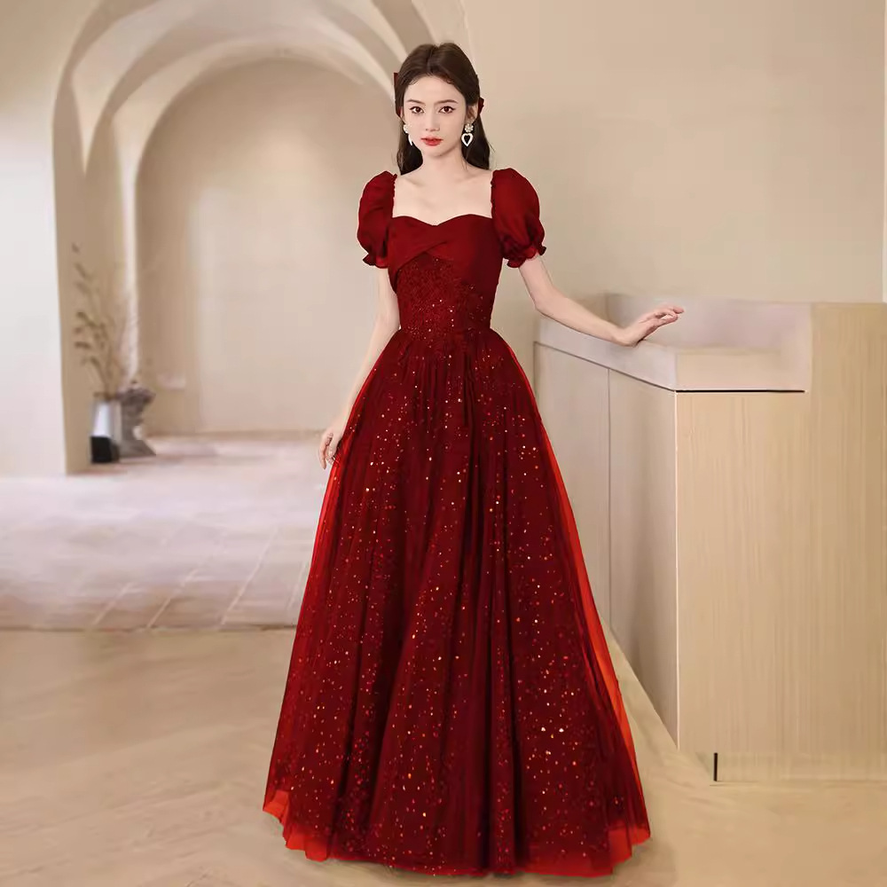 Fashionable Evening Dress, French Square Neck, Puff Short Sleeves, Burgundy Dress, Elegant and Classy Bridal Toast Dress, Light Luxury