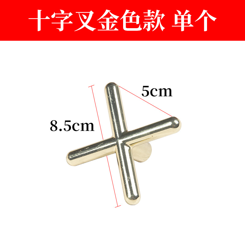Metal cross