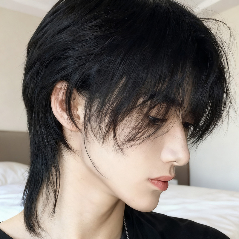 Japanese-Style Mullet Head Cosplay Wig for Men, Medium-Length Straight Hair Wig, Full Head Cover, Unisex Wolf Tail Synthetic Hair