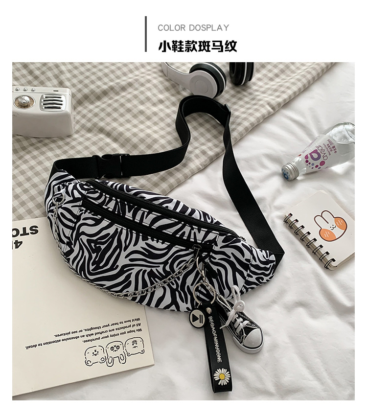 New Printed Cow Pattern Female Small Shoulder Bag Chest Bag Waist Bag display picture 11