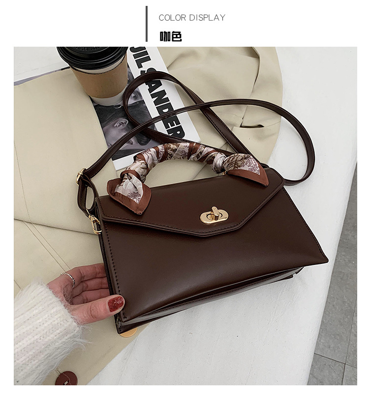 Fashion Portable Small Square Bag display picture 6