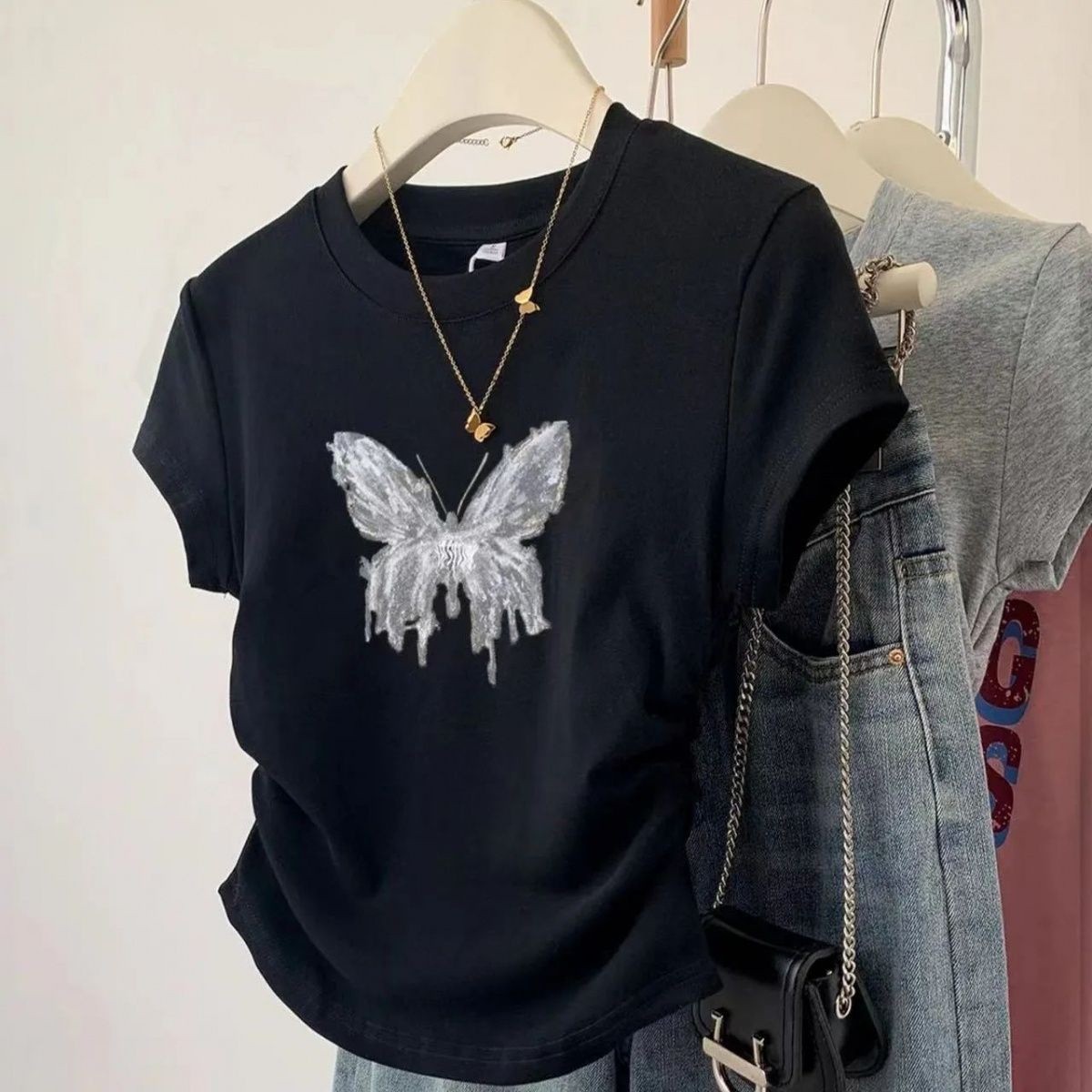 Black Right Shoulder Bow Short-Sleeved T-Shirt for Women Summer 2024 New Niche Chic Slim Short T-Shirt Top