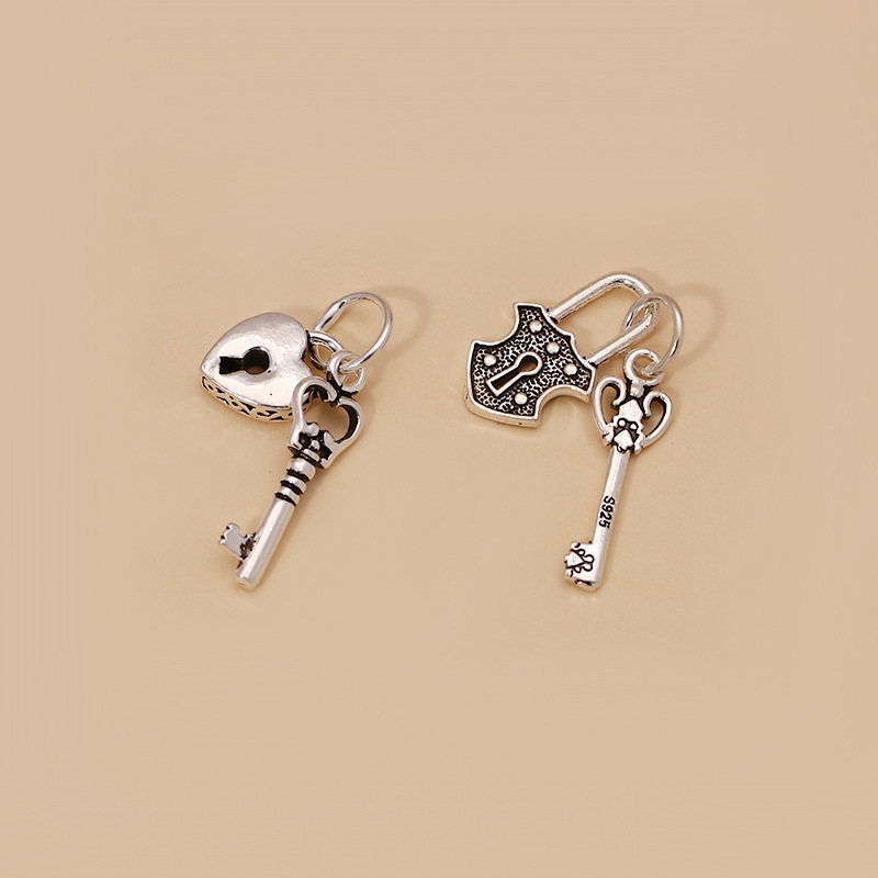 925纯银泰银编手串DIY配件批发水晶散珠手绳钥匙小锁挂件配饰坠子