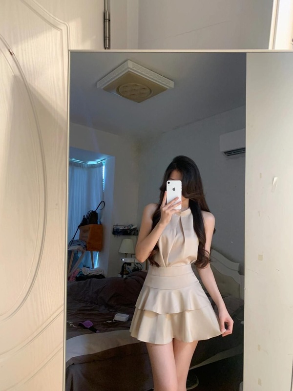 茶系穿搭一整套夏季小个子纯欲缎面无袖上衣蓬蓬半身裙两件套装女|undefined