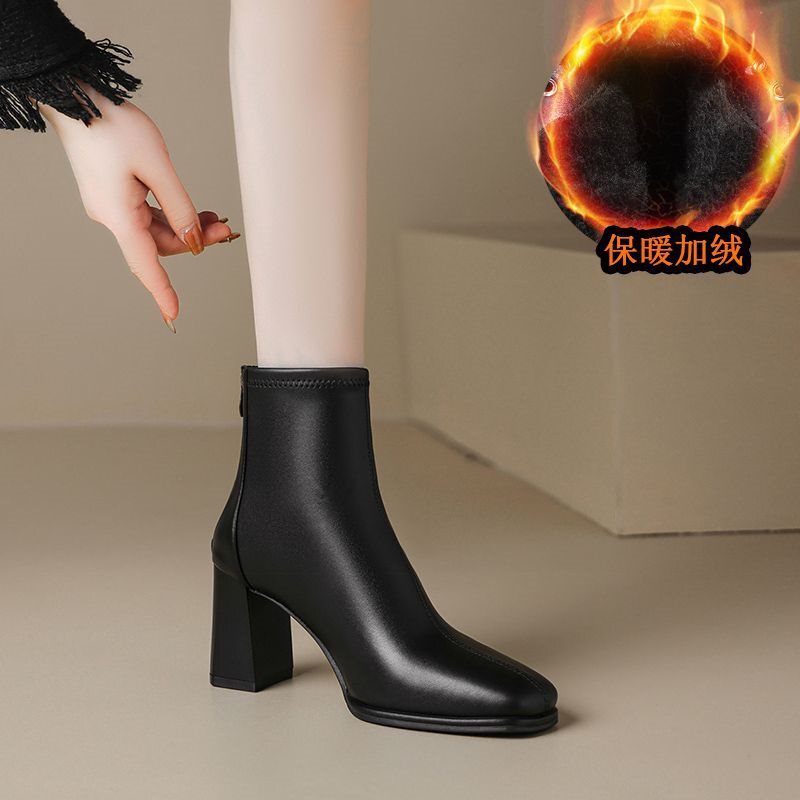 瘦瘦靴白色高跟短靴女2025秋东法式新款配裙子的洋气小短踝靴子|undefined