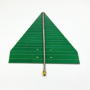 Uwb Ultra Wideband Log Periodic Antenna 740Mhz-6000Mhz Available for Direct Purchase