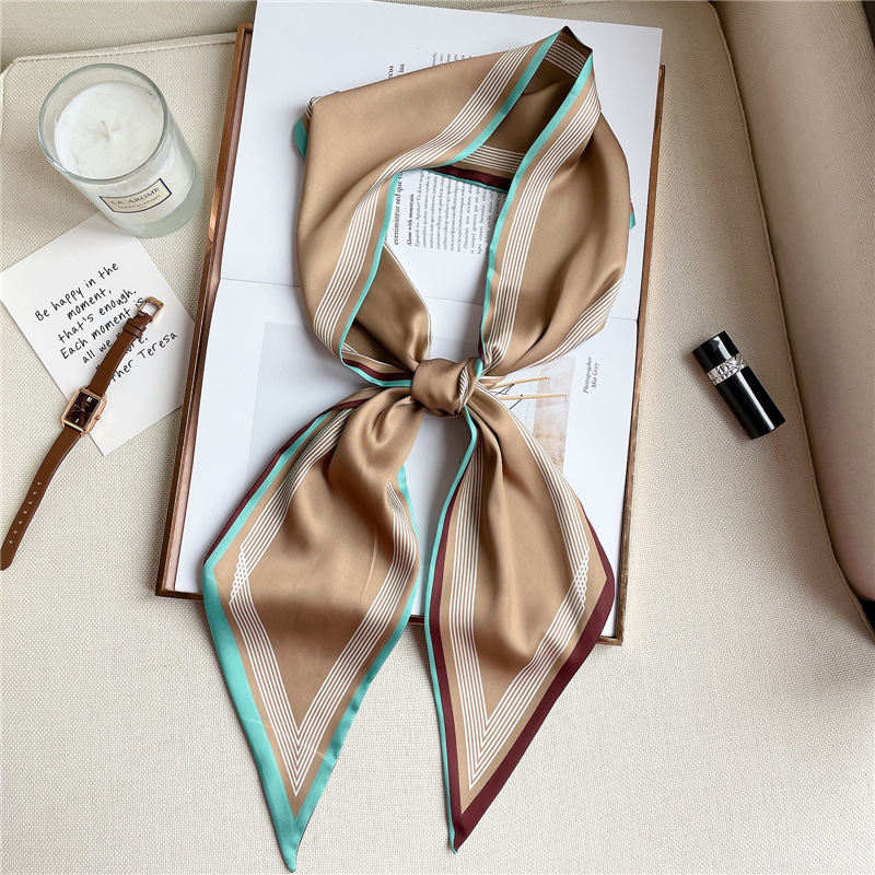 Simple Geometric Long Silk Scarf for Women, Diagonal Rhombus Decorative Neck Scarf, Thin Winter Style, Korean Version, Versatile and Elegant Ribbon Simple Geometric Long Silk Scarf for Women, Diagonal Rhombus Decorative Neck Scarf, Thin Winter Style, Korean Version, Versatile and Elegant Ribbon