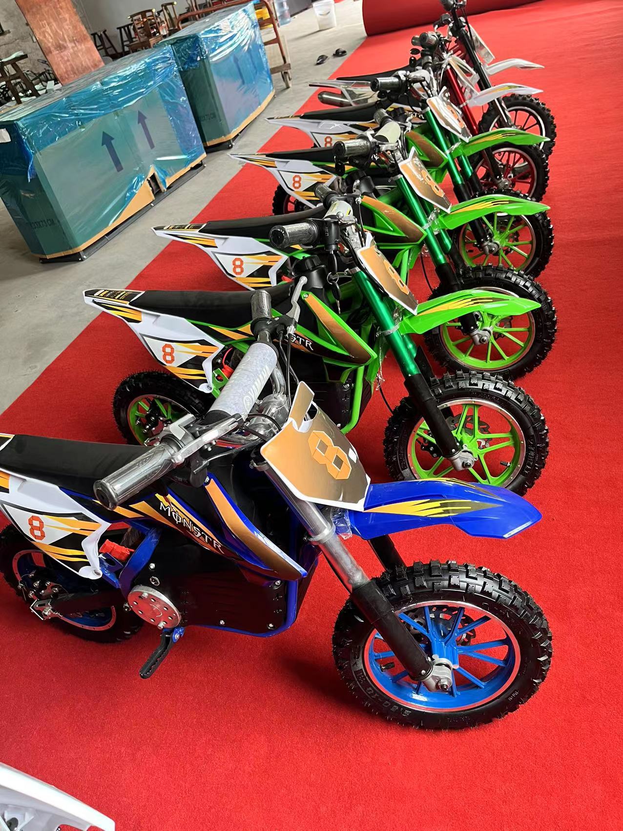 外贸热销2022新款儿童电动铅酸电池越野摩托车场地越野摩托车