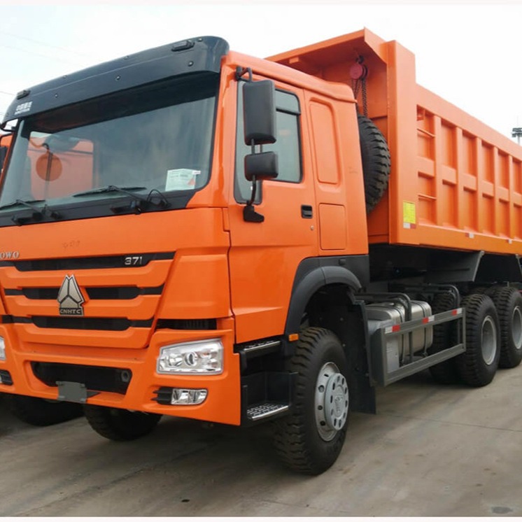 中国重汽进出口公司豪沃自卸车出口津巴布韦