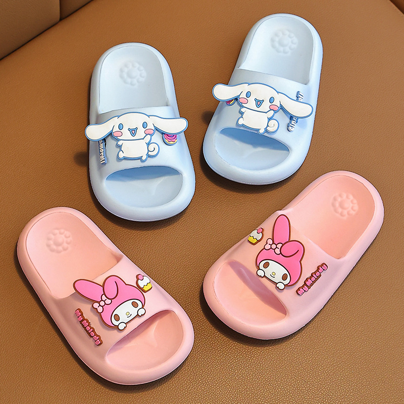 Factory direct Sanrio children's slippers baby indoor sandals boys and girls bathroom non-slip excrement feeling word slippers