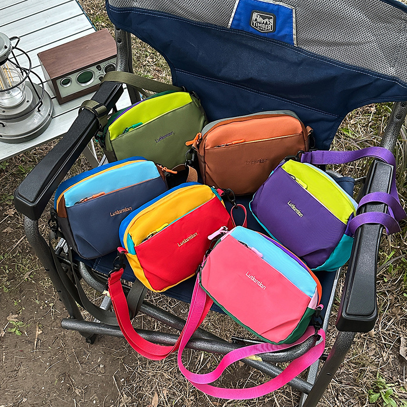 Dopamina color contraste mochila ligera al aire libre viaje bebé bolso de cambio nuevo niño mochila de moda
