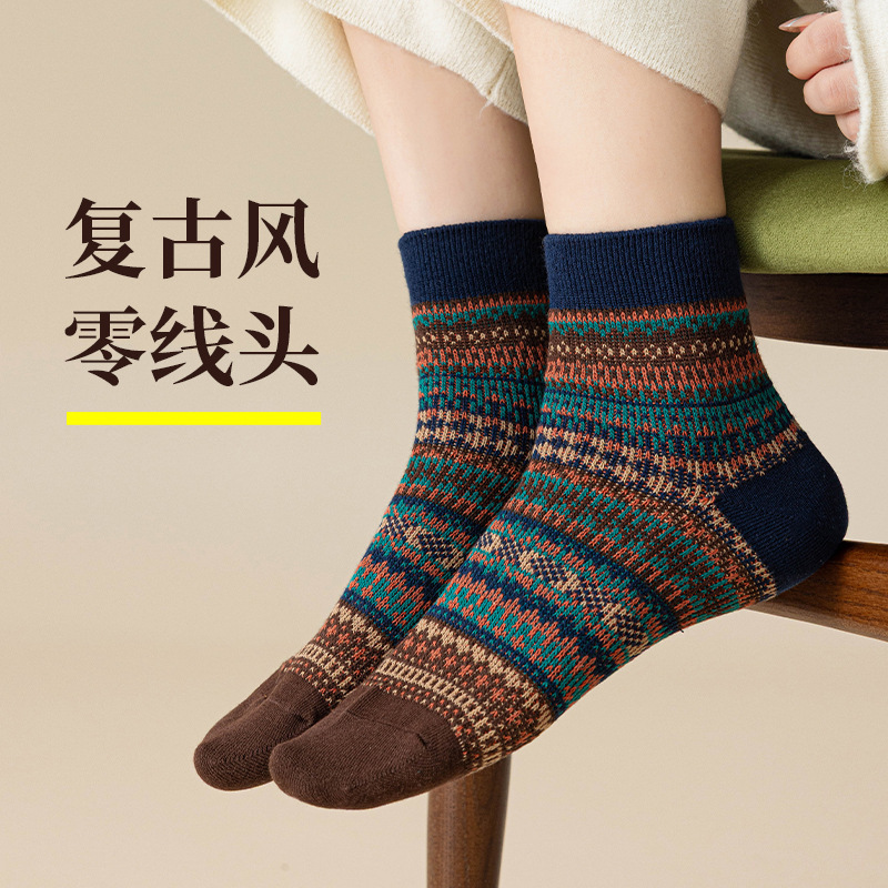 Women's autumn ethnic style mid-calf socks, double-needle seamless vintage thickened autumn-winter women's socks, trendy long socks