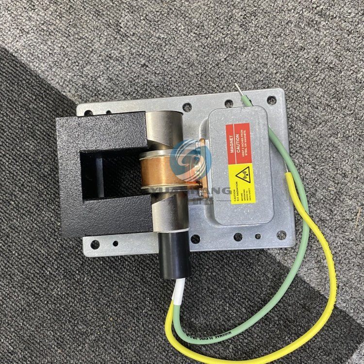 A 10VSO 100DFR1/31R-PPA12N00 变量柱塞泵 力士乐 德国