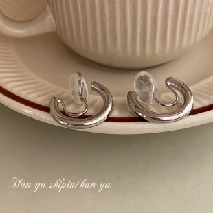 European and American new circle mosquito coil plate ear clip French simple cold windless wind -free ear -pierced earrings women are fashionable and versatile