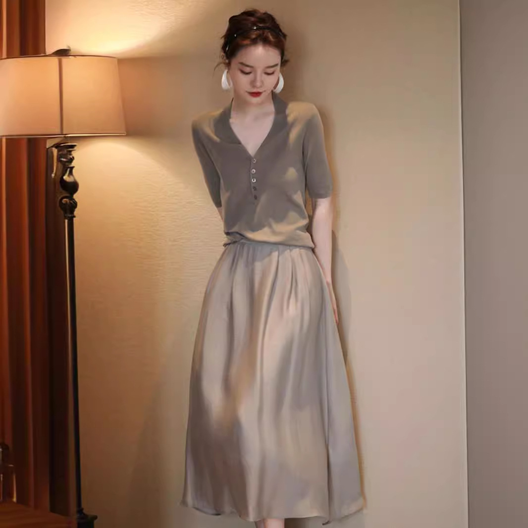 Summer elegant fashionable skirt