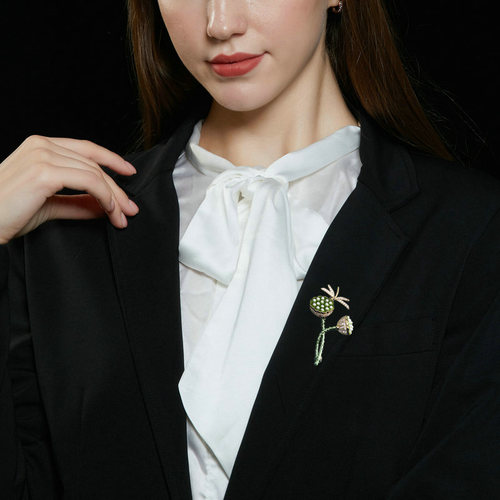 Chinese style enamel lotus brooch niche personality temperament dragonfly pearl corsage dress coat accessories brooch
