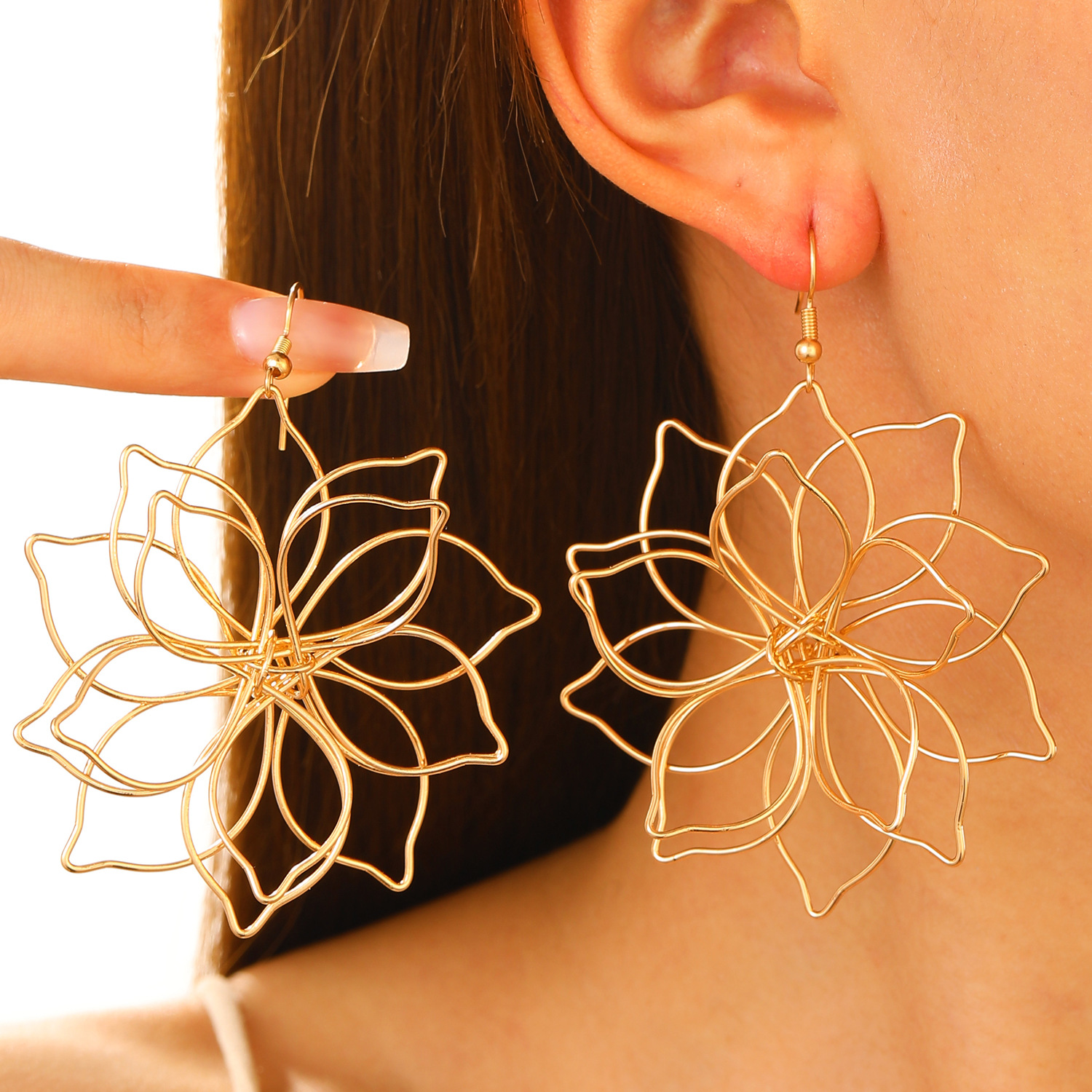 Retro brand woven geometric earrings