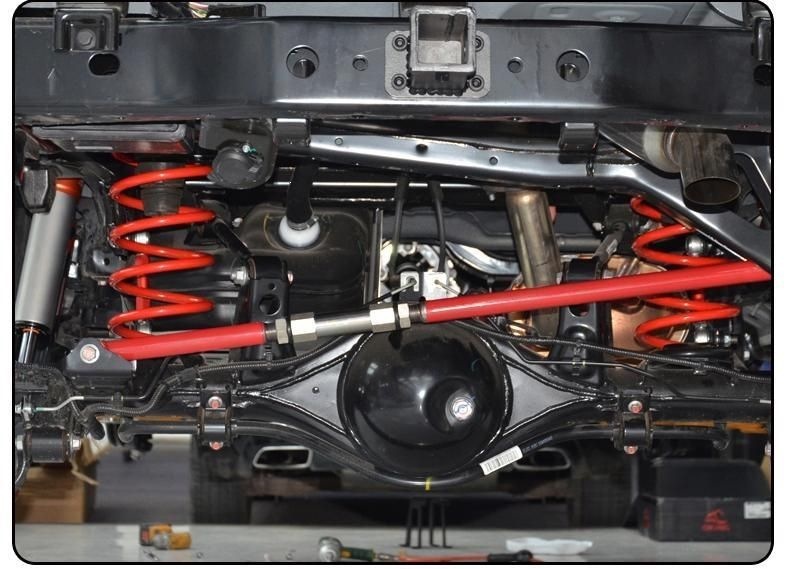 K-MAN F58 is suitable for the Tank 300 car shock absorber, shock absorber spring, nitrogen shock absorber modification parts