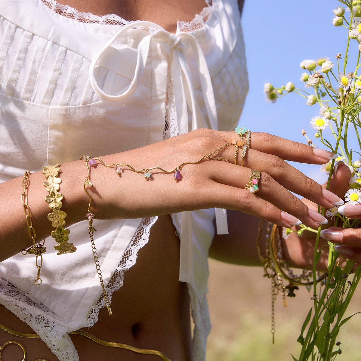 Wanxing Europa y América nueva pulsera de dedo de piedra natural de color de acero inoxidable dorado de 18k apilada con joyería de lujo ligera de alta calidad