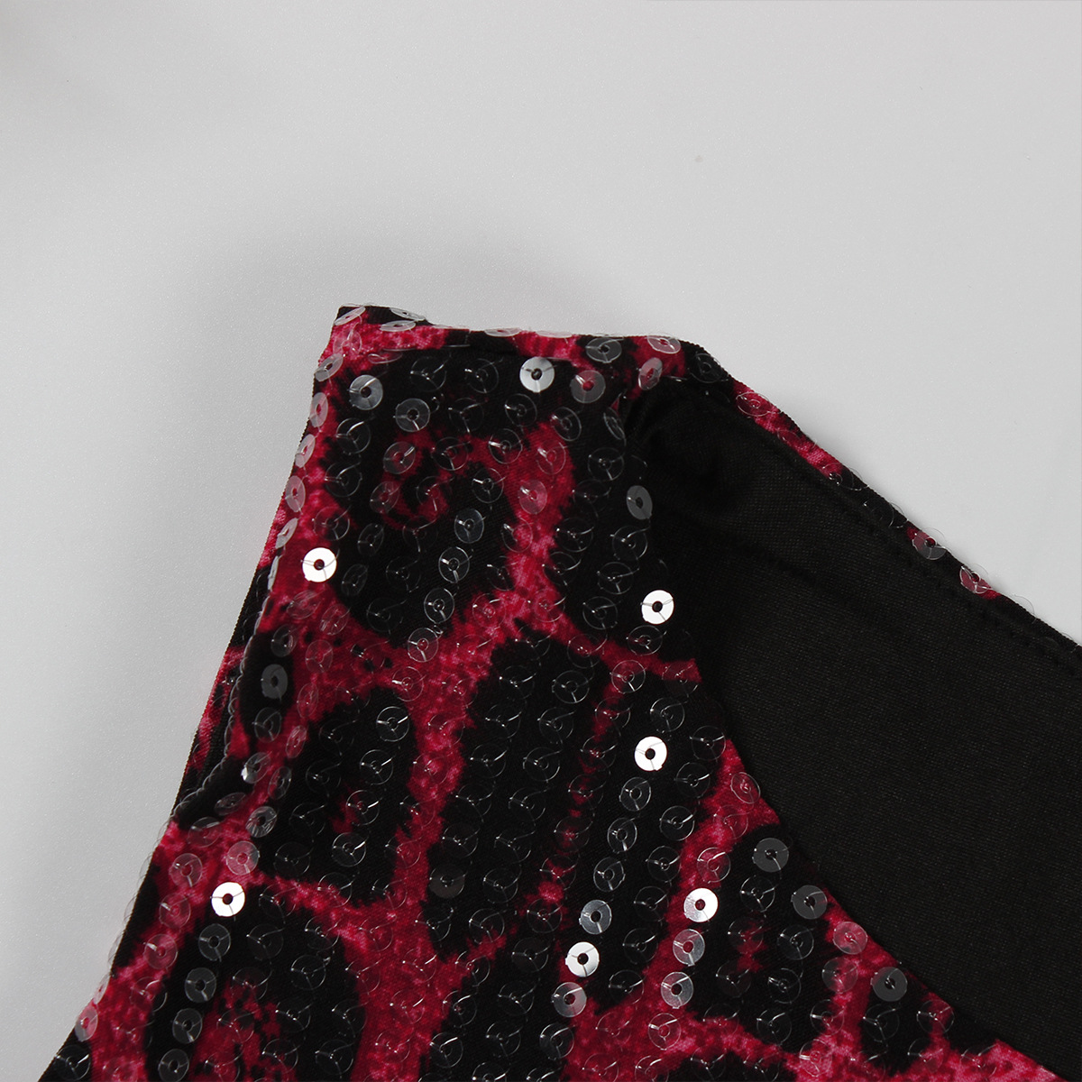 Autumn Leopard Print Wild Sexy Slim Short Sleeveless Vest Top Shorts Set